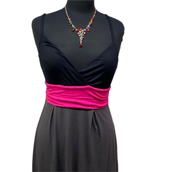 Express Tank Black & Pink Dress - Picture 2 of 4
